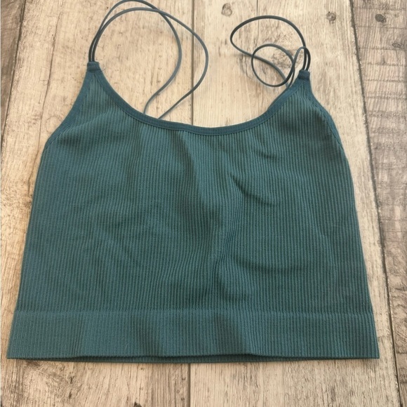 Sunday Best Tops - Aritzia Sunday Best Women's Crop Stretch Seamless Ribbed Tank Top Green …